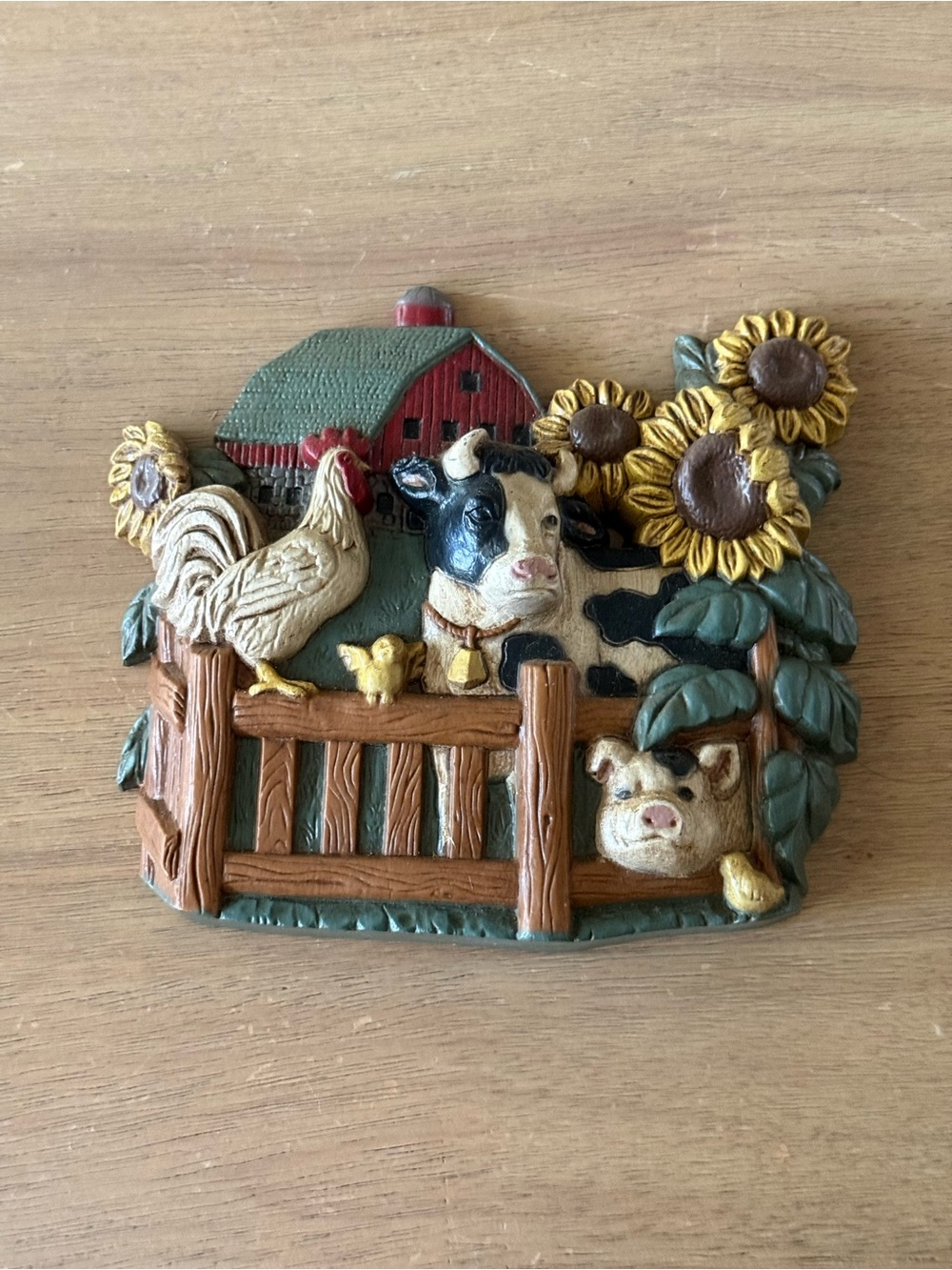 Vintage Home Interior Homco plastic Red Barn Farm with animals Plaque